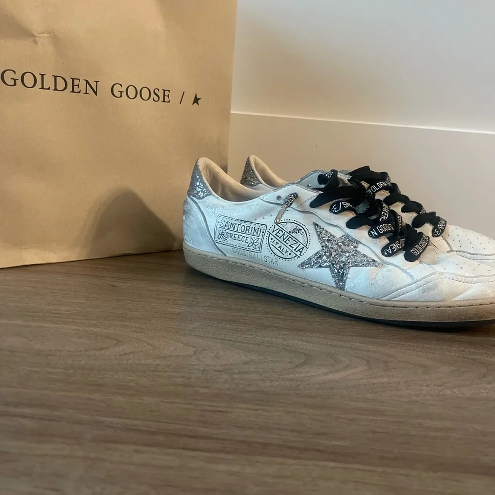 Golden Goose White Leather Low-Top Sneakers with Silver Glitter Star